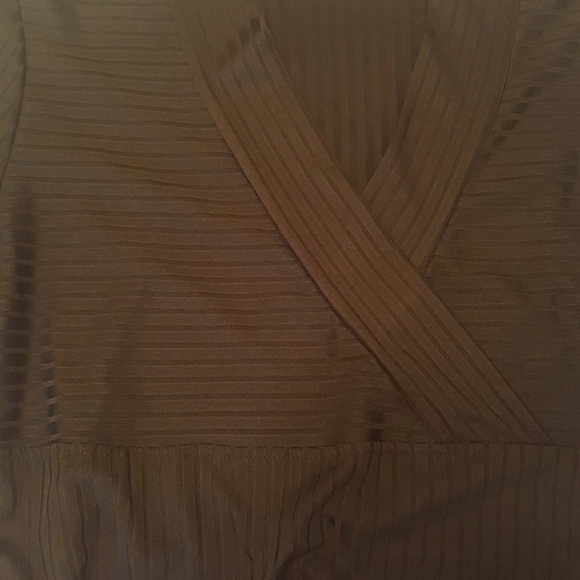 Tunic - Picture 2 of 3